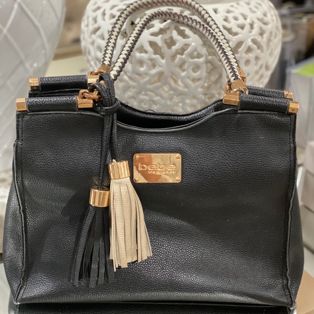 ⚫️⚪️ Bebe Purse with Black/White Tassels ⚪️⚫️